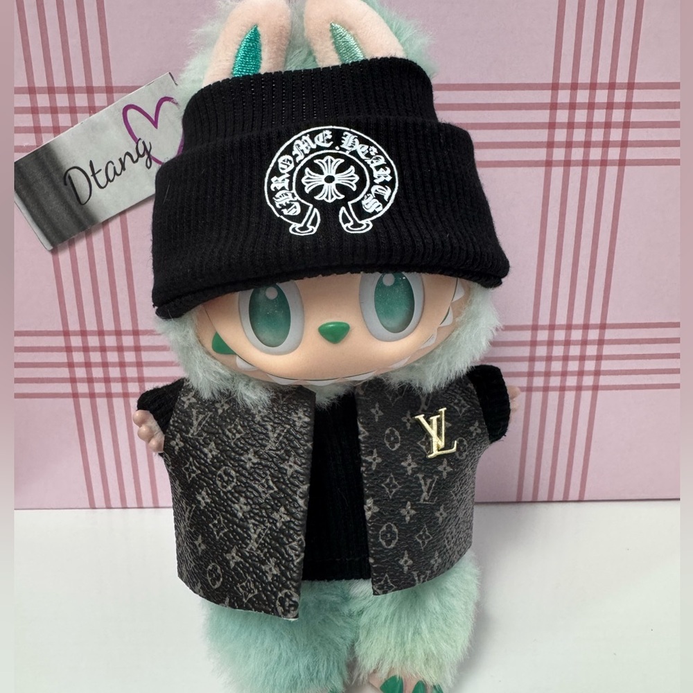 Labubu cool outfit